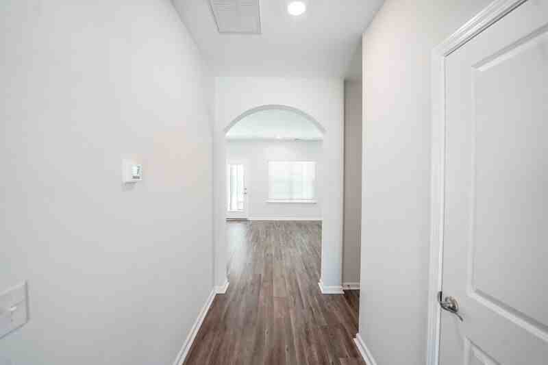3556 Castleoak Dr - Photo 6 of 35