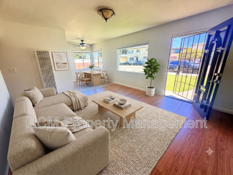 922 W 25th St #1 - Photo 2 of 26