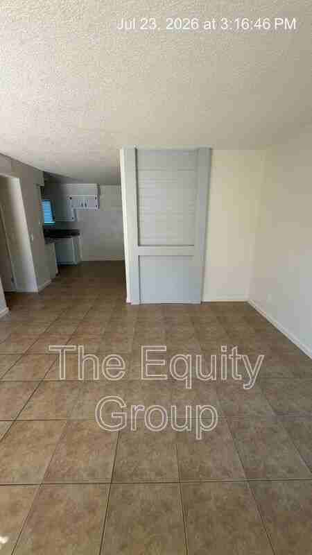809 Monarch Cir #2 - Photo 4 of 15