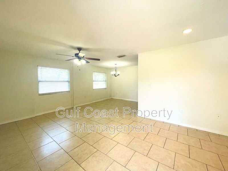 1856 Debbie St #A - Photo 2 of 14