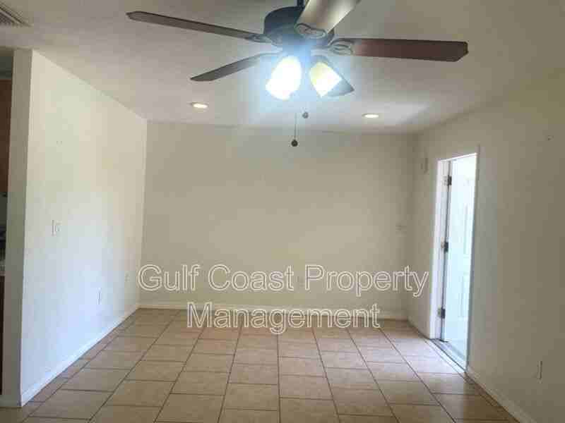 1856 Debbie St #A - Photo 3 of 14