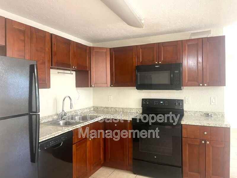 1856 Debbie St #A - Photo 6 of 14