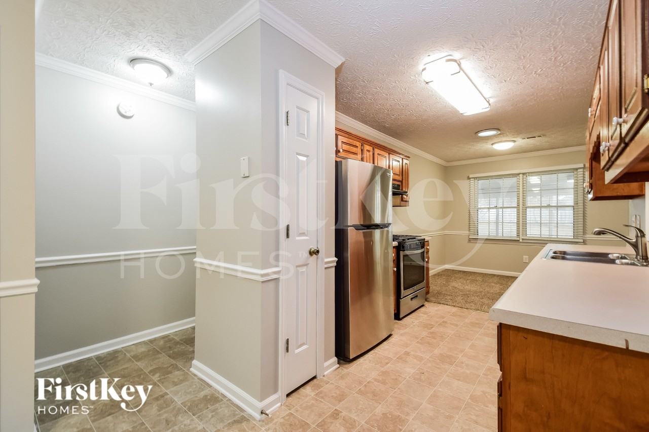 2403 Windridge Dr Ne - Photo 7 of 16