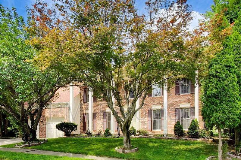 14672 Brougham Way - Photo 4 of 50