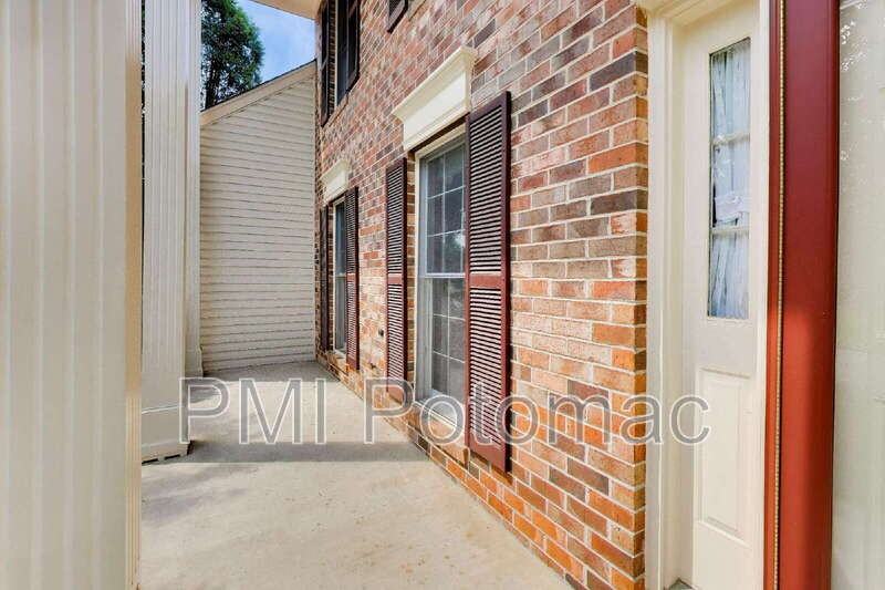 14672 Brougham Way - Photo 6 of 50