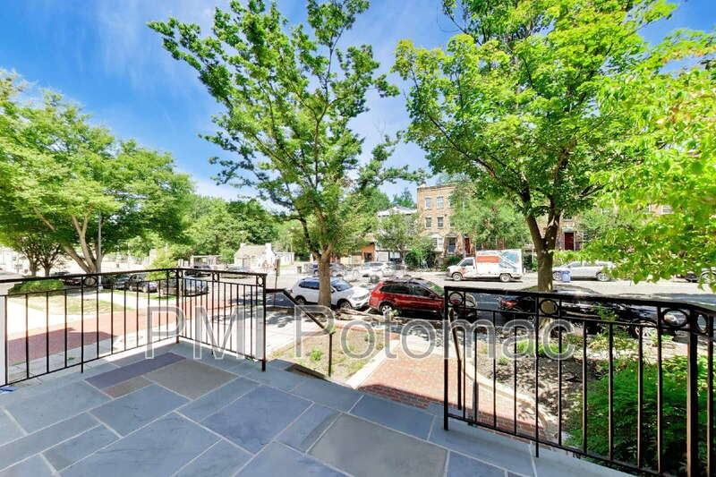 1952 Calvert St Nw #4 - Photo 4 of 41