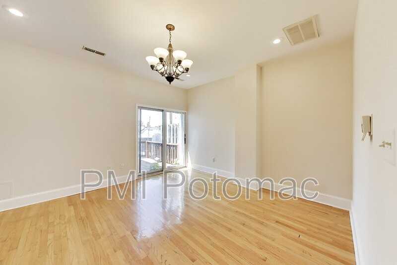 1952 Calvert St Nw #4 - Photo 5 of 41