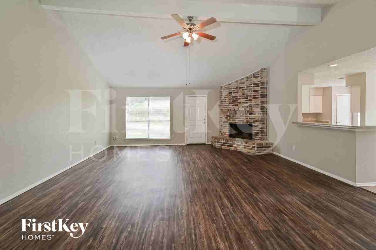 7119 Tara Blue Ridge Dr - Photo 2 of 15