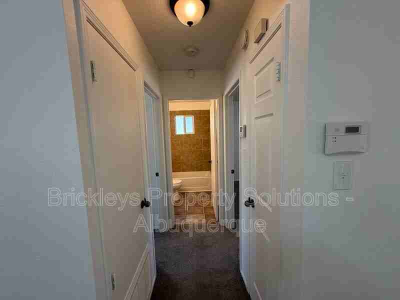 628 Pontiac Dr Sw - Photo 6 of 25