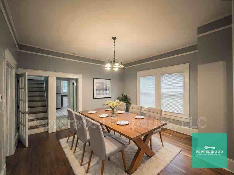 318 Hydrick St - Photo 4 of 21