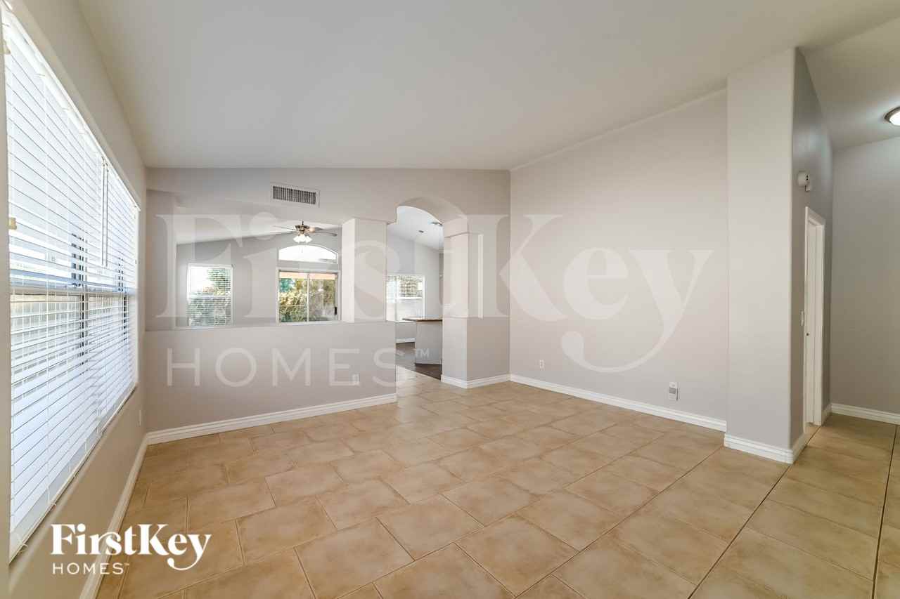 4367 E Campo Bello Dr - Photo 2 of 16