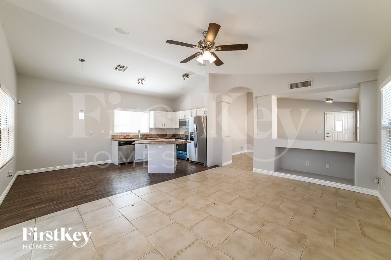 4367 E Campo Bello Dr - Photo 4 of 16