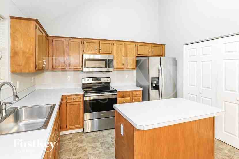 3380 Chadbury Dr Nw - Photo 6 of 16