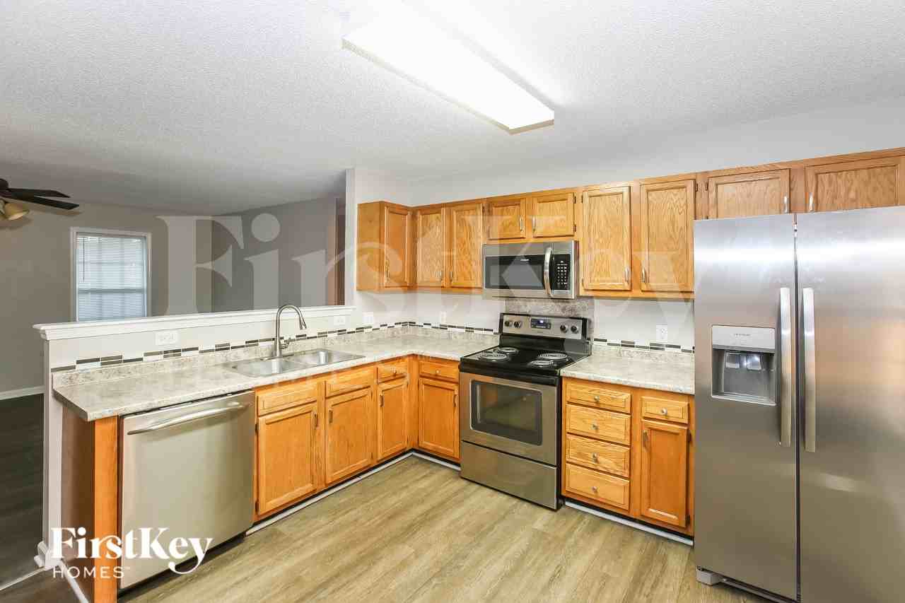 268 Southaven Ct - Photo 7 of 16