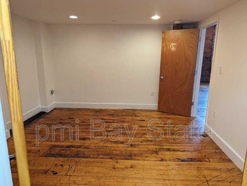1 Westinghouse Plz #C301 - Photo 6 of 22