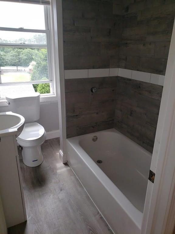 474 Branch Ave ##3 - Photo 4 of 7