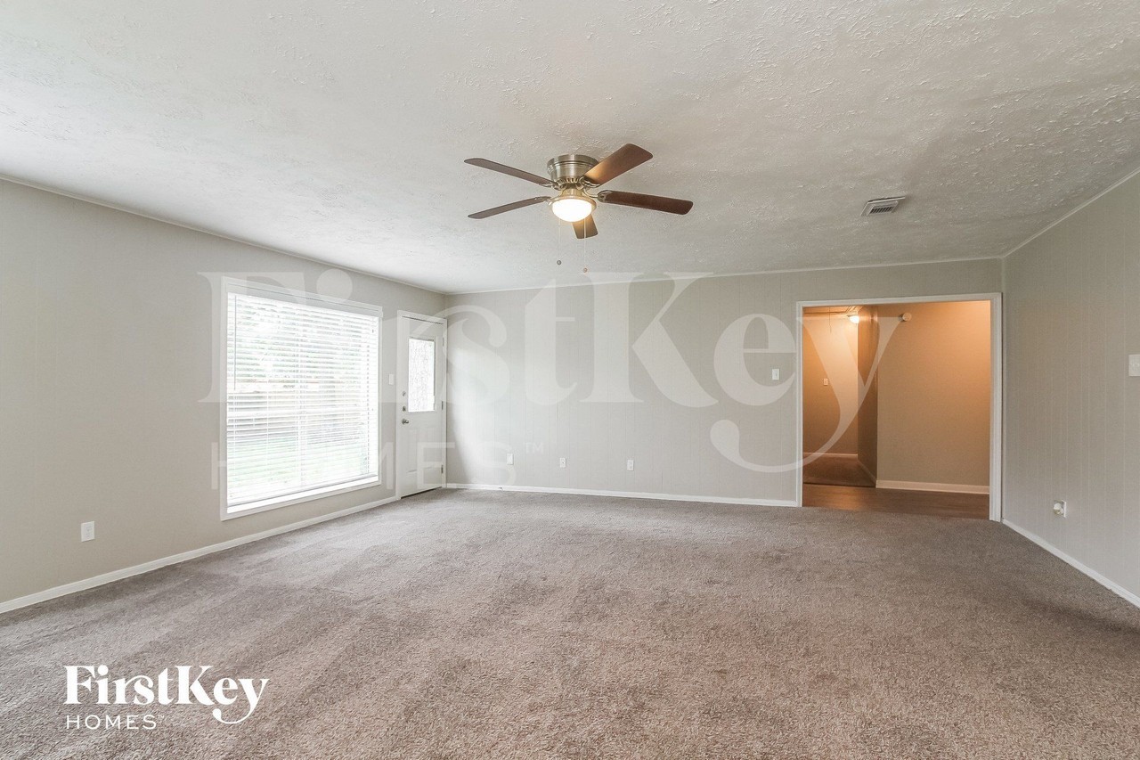 22707 Earlmist Dr - Photo 3 of 15