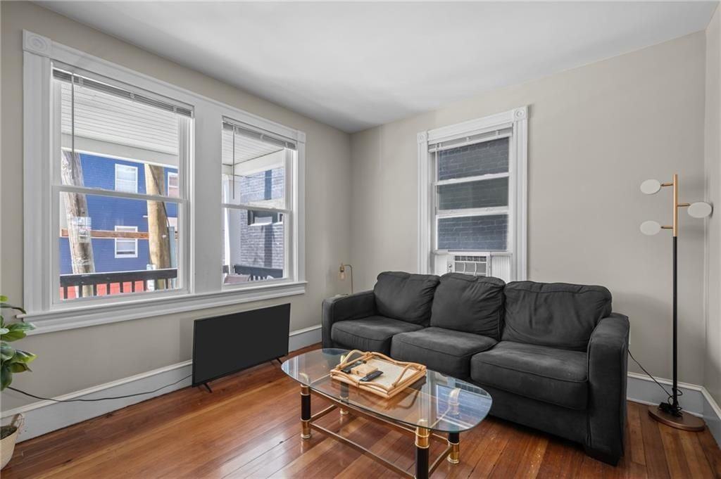 8 Spring St ##A - Photo 4 of 31