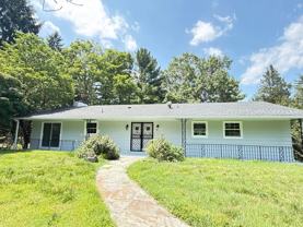 1260 Kenmore Dr - Photo 1 of 1