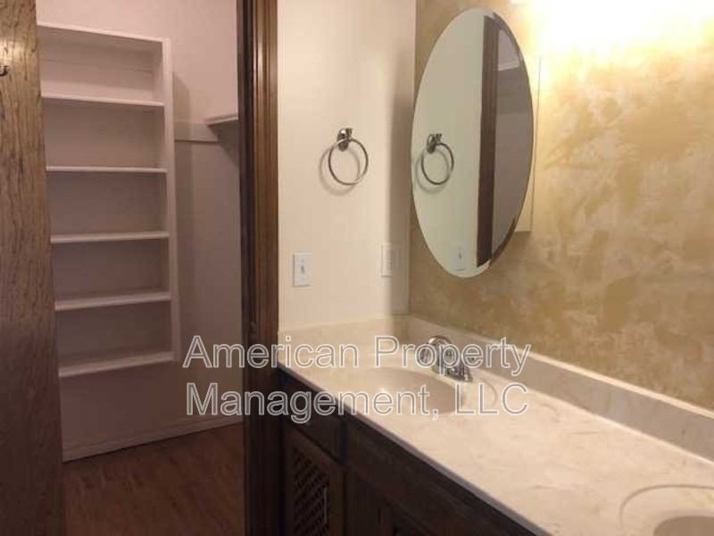 3812 S Dogwood Ave - Photo 2 of 23
