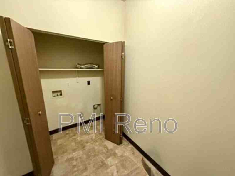1600 I Street Bldg #1203 - Photo 3 of 14