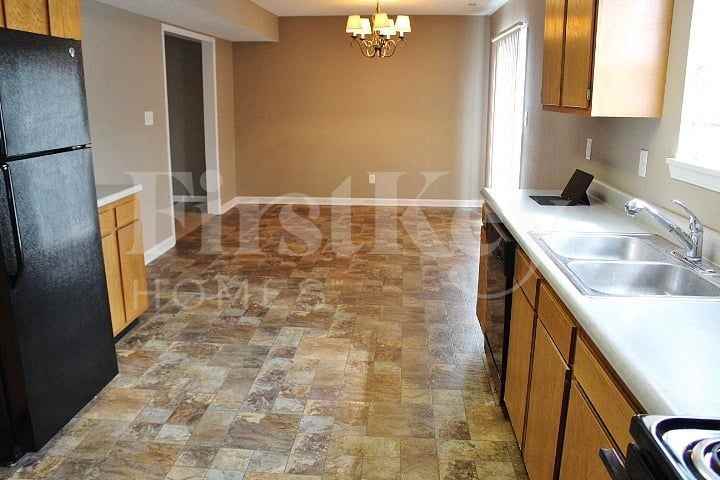 107 Azalea Dr - Photo 7 of 19