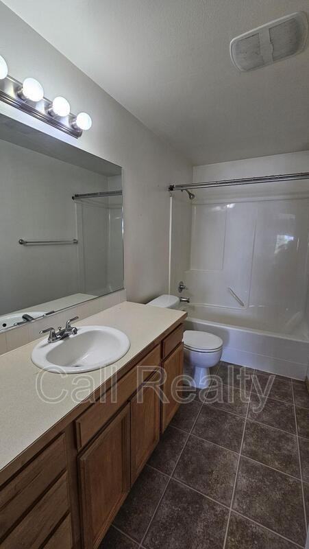7016 S Lucas St - Photo 7 of 40
