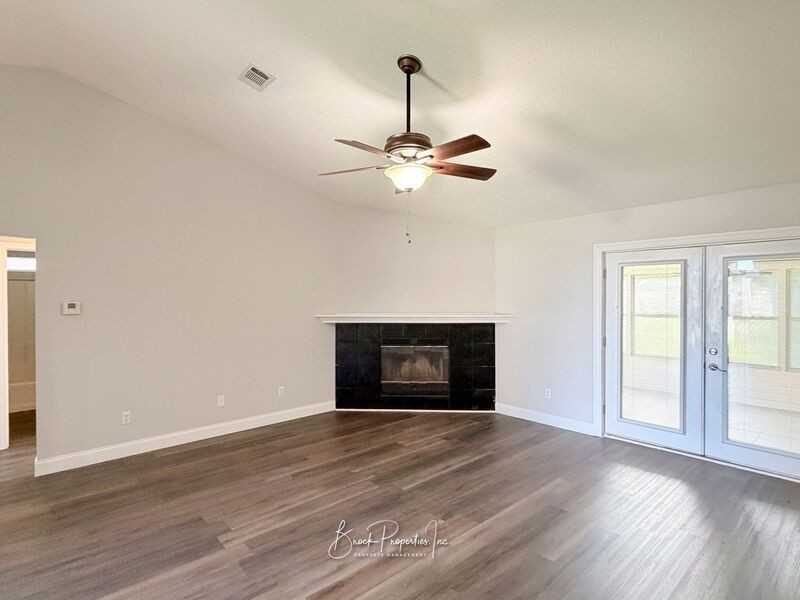 2520 Southern Oaks Dr - Photo 5 of 31