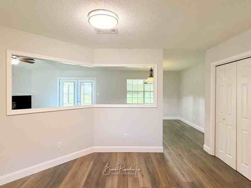 2520 Southern Oaks Dr - Photo 7 of 31