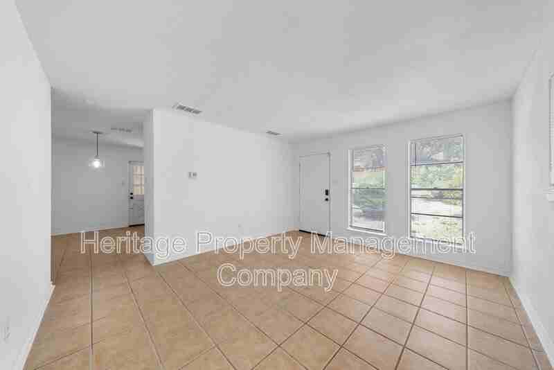 4942 Driskill St - Photo 6 of 31