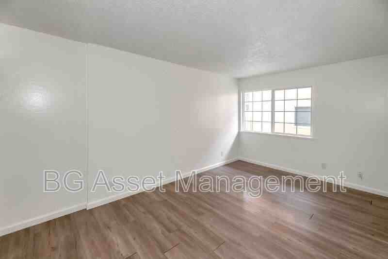 212 Westwood St - Photo 7 of 26