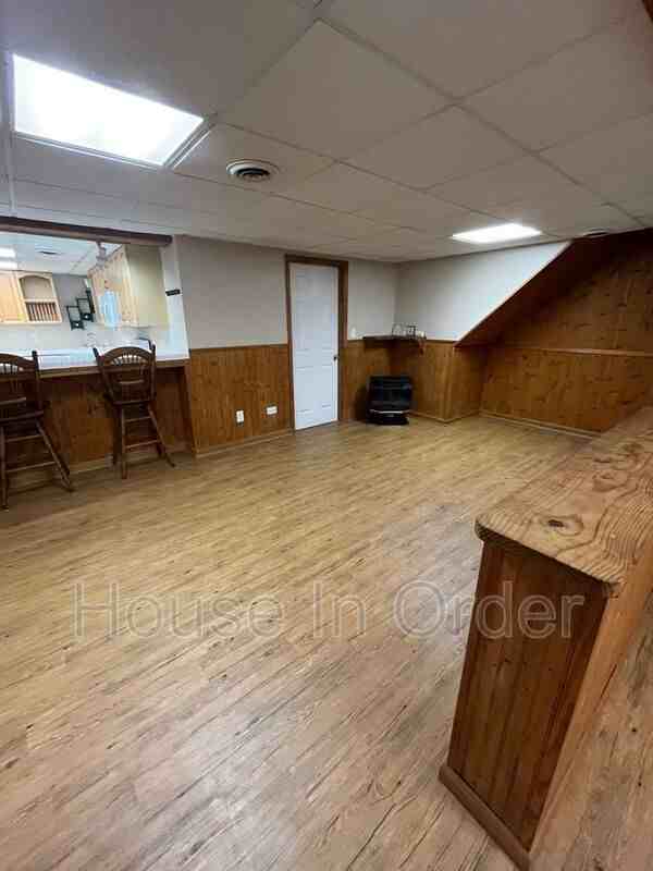 12 Looking Glass Ln - Photo 3 of 14