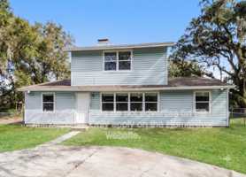 featured image of 3811 E Palifox St