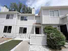 featured image of 1305 Wellington Ave #105
