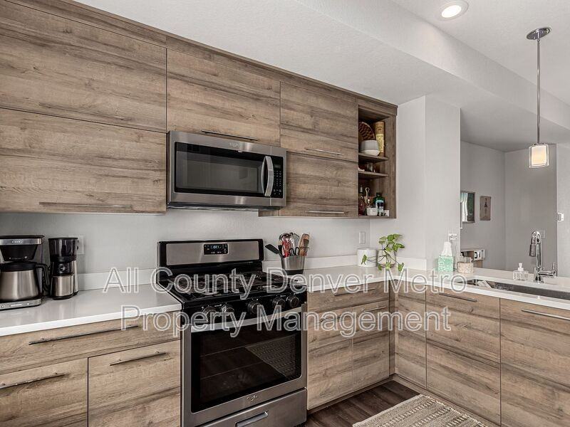 5523 W 10th Ave - Photo 6 of 22