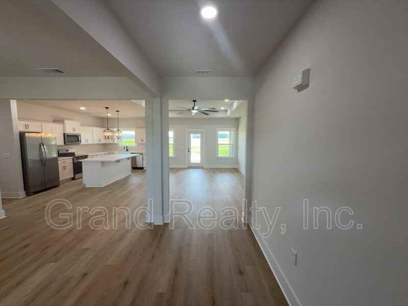 9351 Salter Rd - Photo 2 of 23