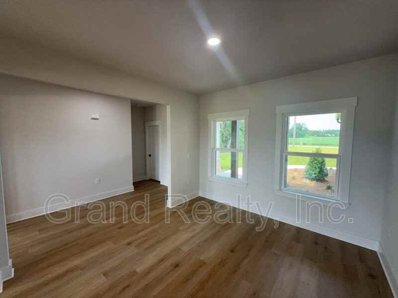 9351 Salter Rd - Photo 4 of 23