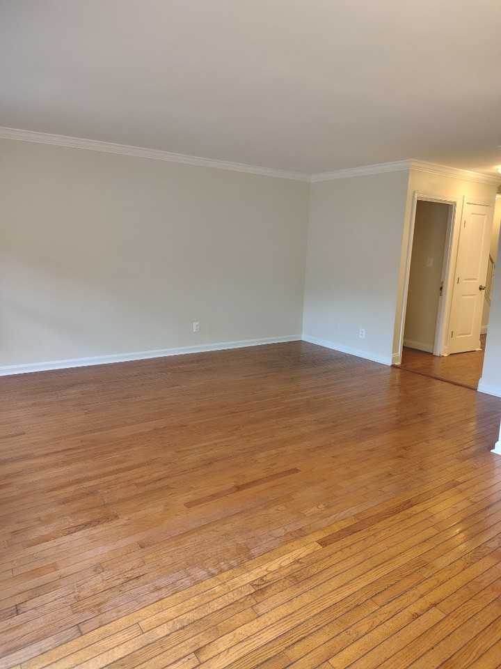 5956 Westchester Park Dr - Photo 7 of 15