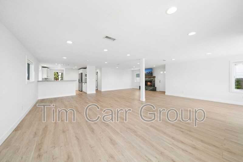 112 S Bay Front - Photo 7 of 35