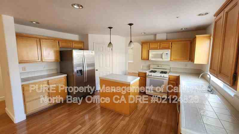 8036 Mason Dr - Photo 6 of 17