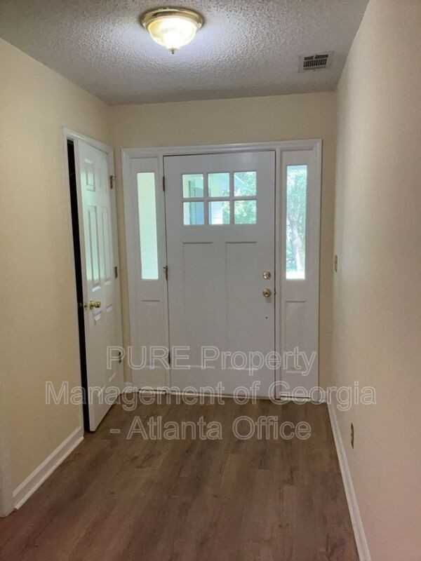 1195 Parkwood Chase Nw - Photo 5 of 32