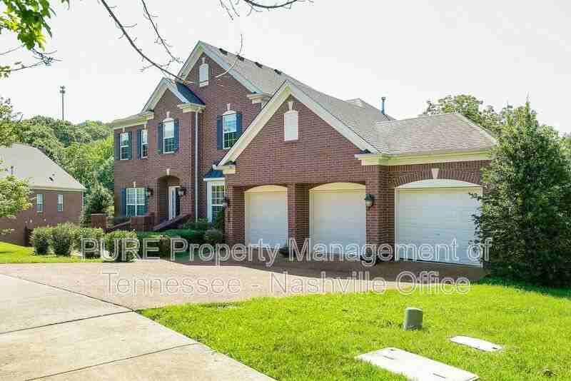 1214 Broadmoor Cir - Photo 3 of 47