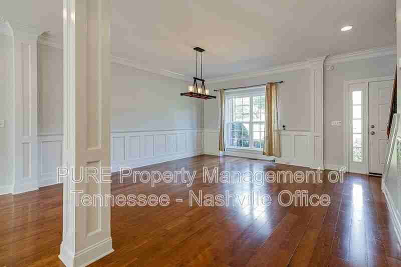 1214 Broadmoor Cir - Photo 6 of 47