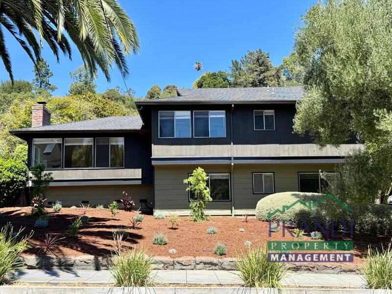 4 Beryl Ln - Photo 2 of 16