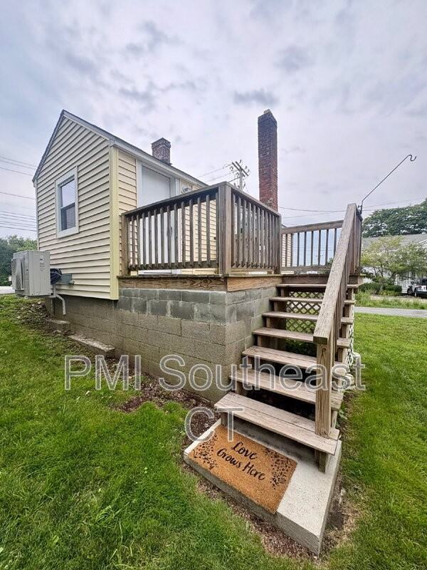 12 Fort Hill Rd #12 - Photo 2 of 22