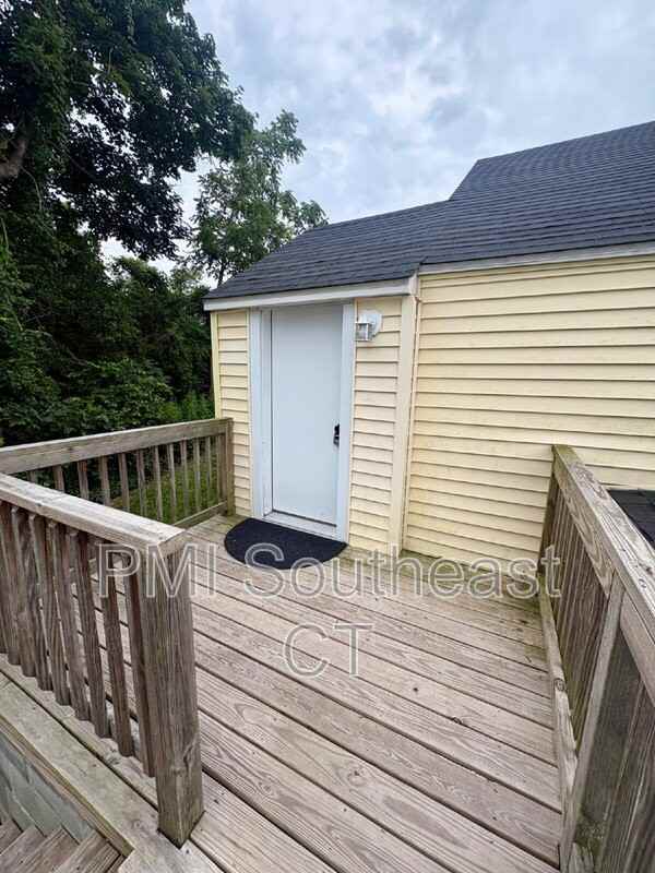12 Fort Hill Rd #12 - Photo 3 of 22
