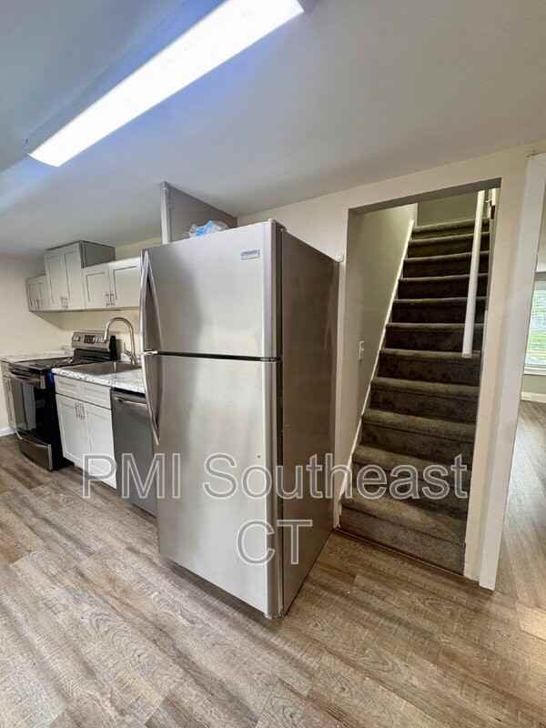 12 Fort Hill Rd #12 - Photo 5 of 22