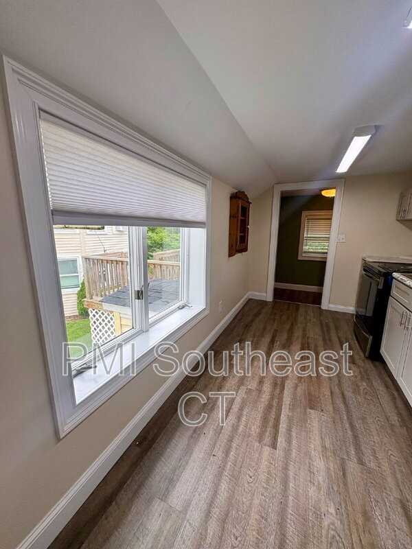 12 Fort Hill Rd #12 - Photo 7 of 22