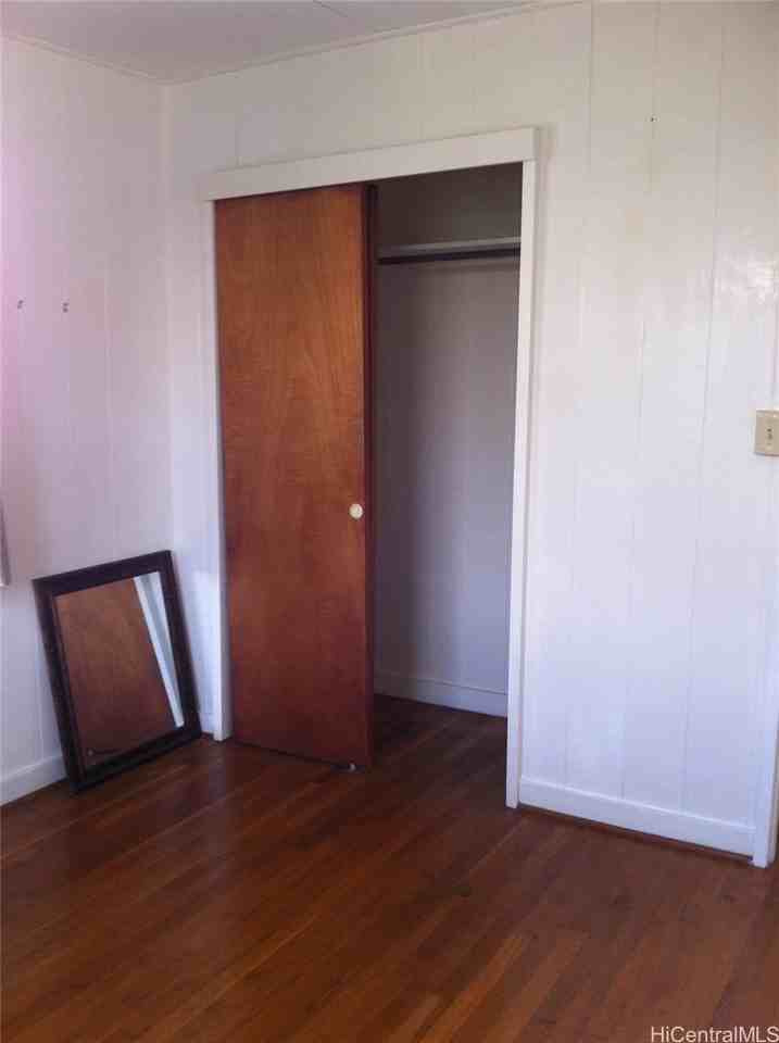 3328 Kaunaoa St - Photo 5 of 11