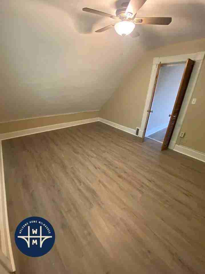 1720A N Astor St - Photo 3 of 10
